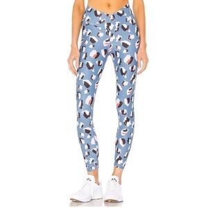 ✨$5/$25 Beach Riot Cara Cross Over Leggings Blue Multi Spot Leopard Size XS
